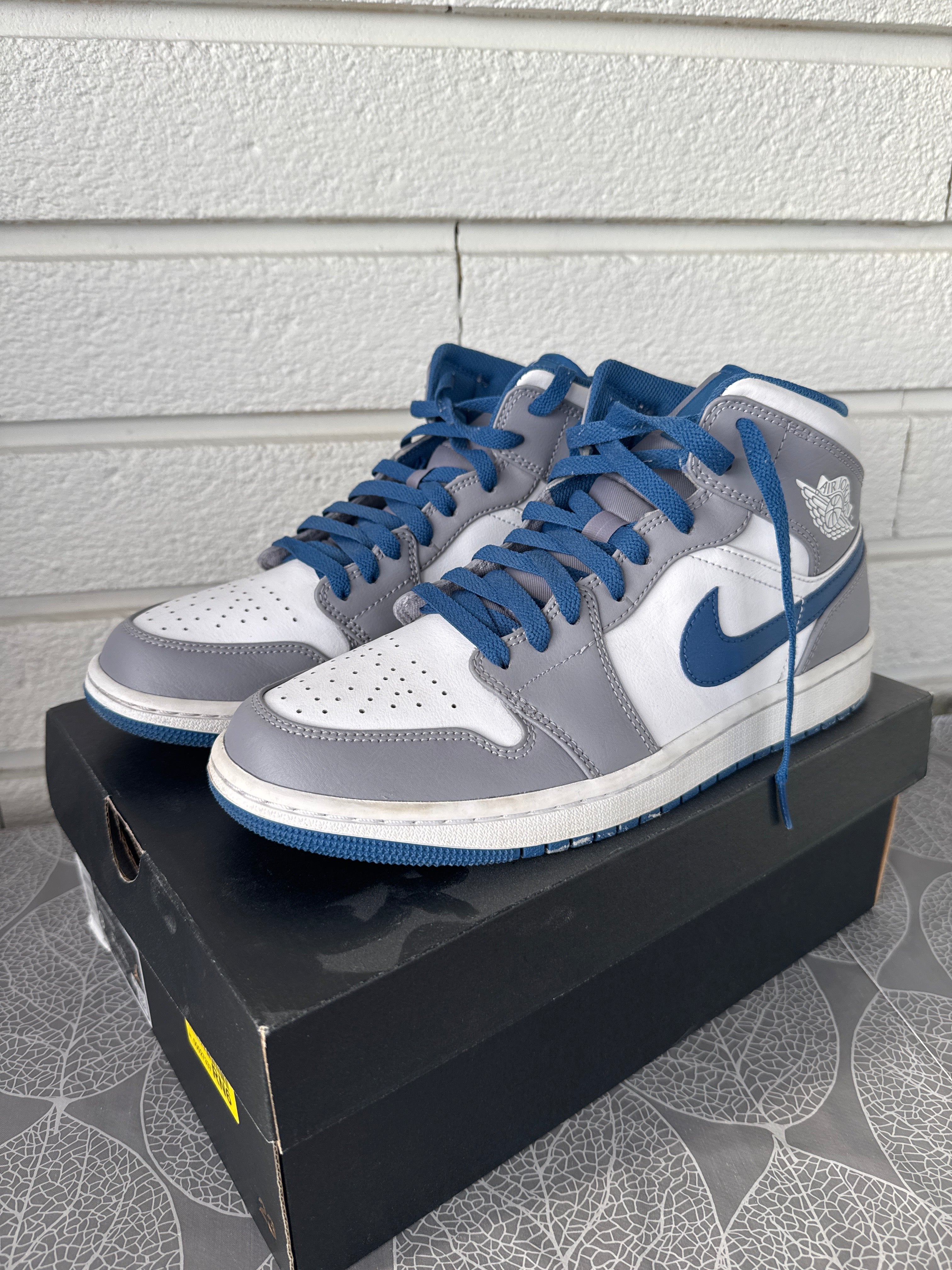 Air Jordan 1 Mid True Blue 42,5 - Brukt